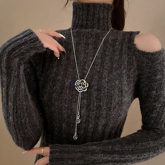 06126 RUCI Camellia flower necklace