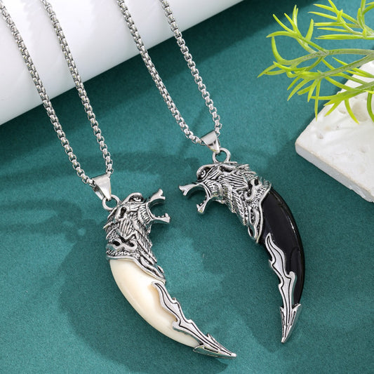 06115 RUCI Silver-plated Wolf Tooth Inlaid Sweater Chain